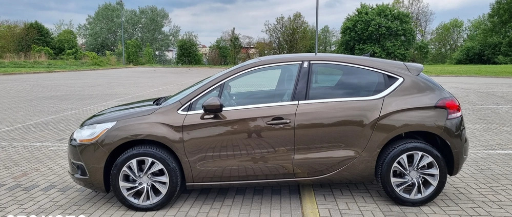 Citroen DS4 cena 28700 przebieg: 181000, rok produkcji 2012 z Ziębice małe 137